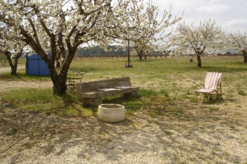 Maison D'Hotes Bastide St Victor A 2,5 Kilometres De Lourmarin Puyvert Δωμάτιο φωτογραφία